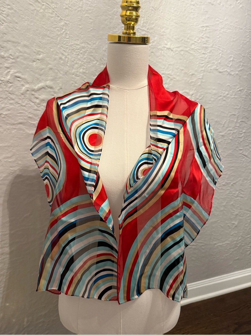 Echo Red Multicolor Open-Front Printed Blouse
